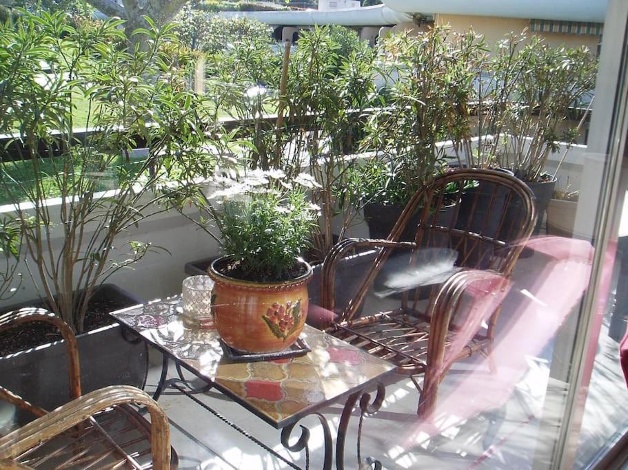 80m2 dans Parc Classé, Piscine, Calme, 5mn de Cannes Le Cannet Exterior foto